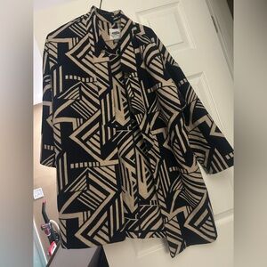 Old Navy Tribal Jacket Size M can fit Large kimono style